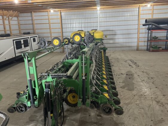 2025 John Deere DB90 - Image 7