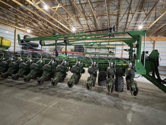 2025 John Deere DB90 - Image 24