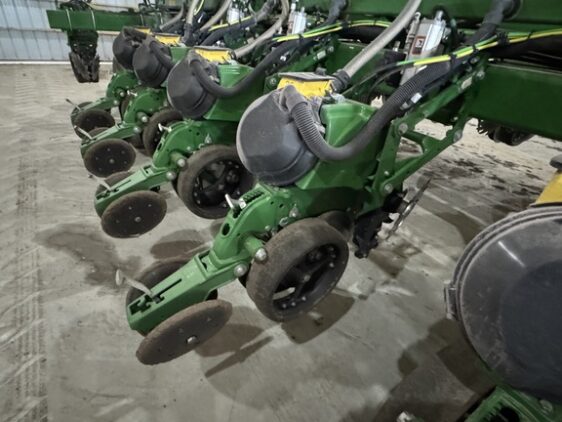 2025 John Deere DB90 - Image 23