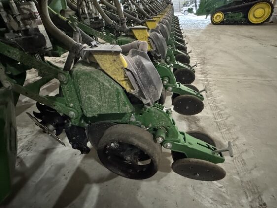 2025 John Deere DB90 - Image 22