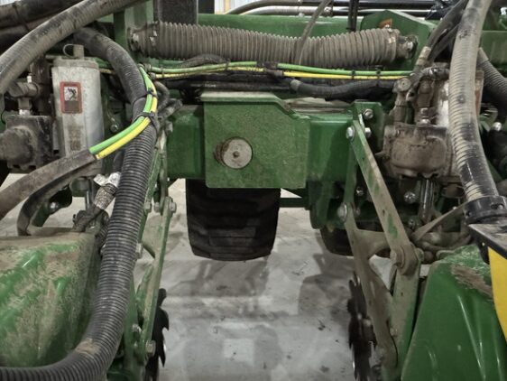 2025 John Deere DB90 - Image 13
