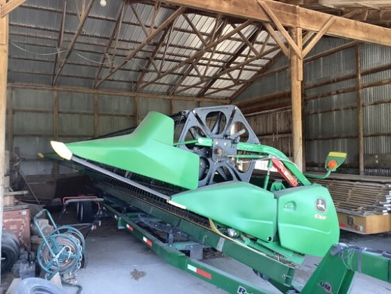 2017 John Deere 630F