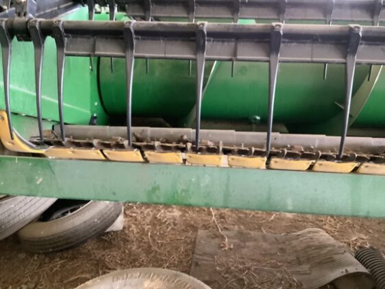 2017 John Deere 630F - Image 7