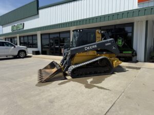 2018 John Deere 333G