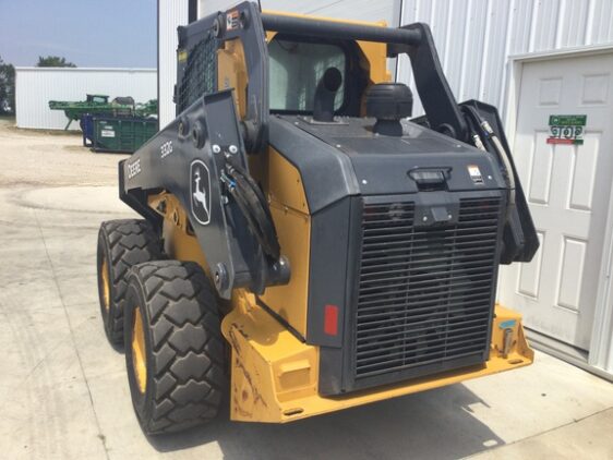 2020 John Deere 332G - Image 4