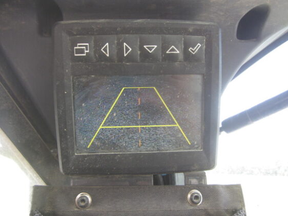 2017 John Deere 332G - Image 8