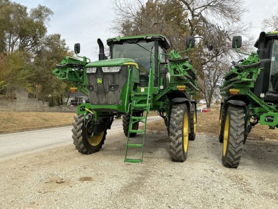 2024 John Deere 412R