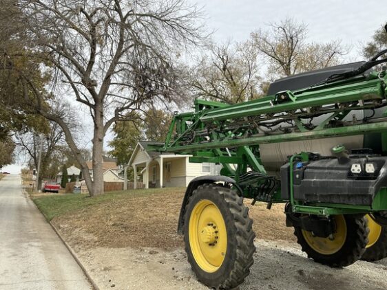 2024 John Deere 412R - Image 10