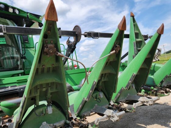 2012 John Deere 612C - Image 13