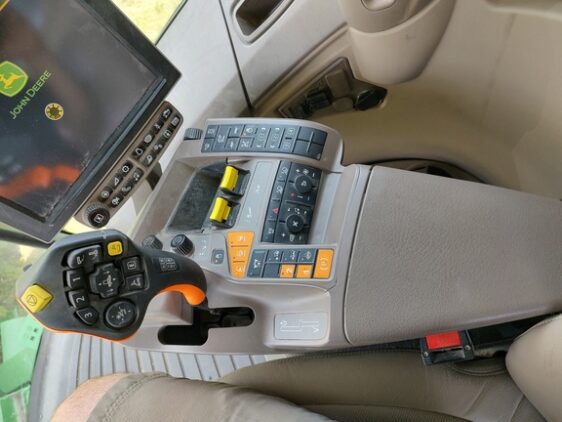 2020 John Deere S780 - Image 10