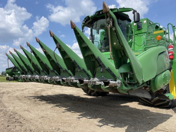 2018 John Deere 708C