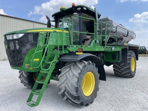 2021 John Deere F4365 - Image 2