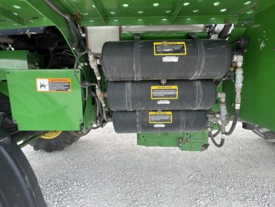 2021 John Deere F4365 - Image 17