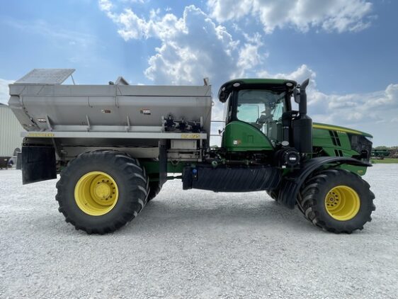 2021 John Deere F4365 - Image 4