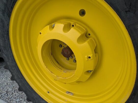 2020 John Deere 8320R - Image 10