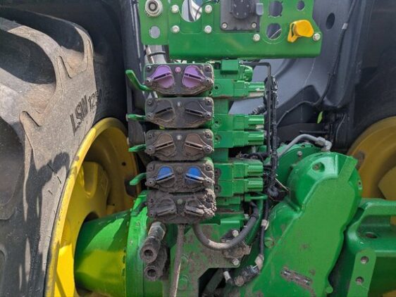 2020 John Deere 9520R - Image 12