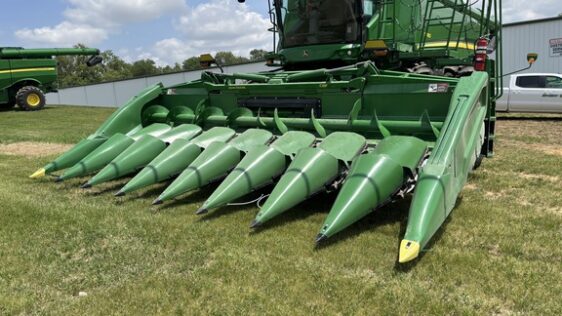 2023 John Deere C8F - Image 3