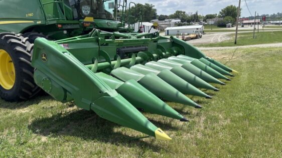 2023 John Deere C8F - Image 5