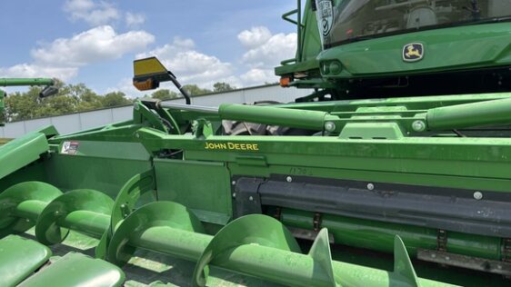 2023 John Deere C8F - Image 14