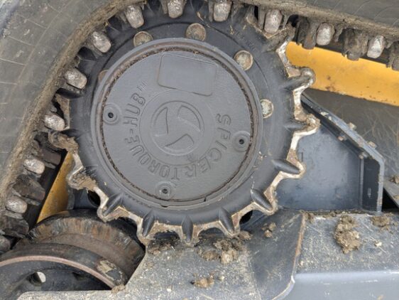 2022 John Deere 333G - Image 20