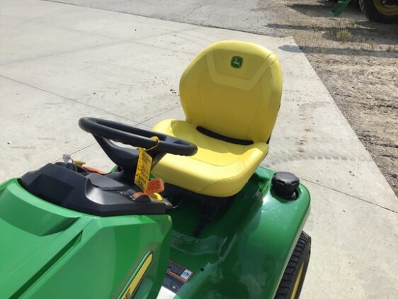 2023 John Deere X390 - Image 8
