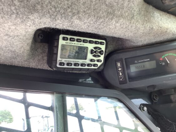 2016 John Deere 333E - Image 15