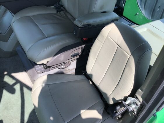 2022 John Deere 9R 640 - Image 17