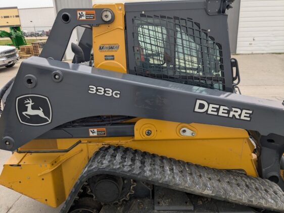 2022 John Deere 333G - Image 23