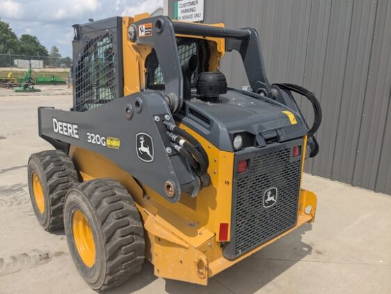 2018 John Deere 320G - Image 7