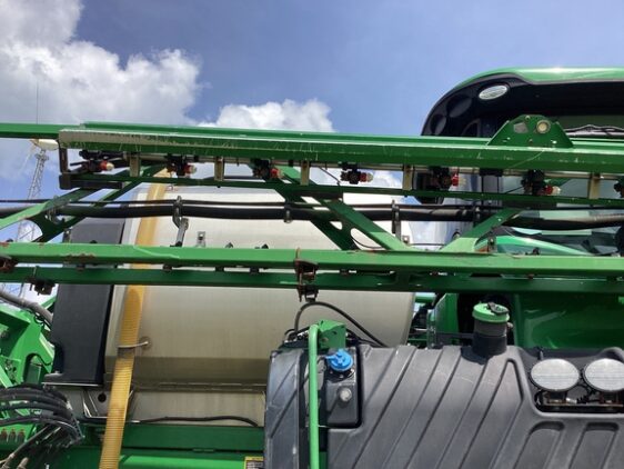 2019 John Deere R4038 - Image 27