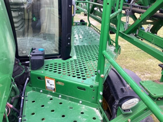 2019 John Deere R4038 - Image 35