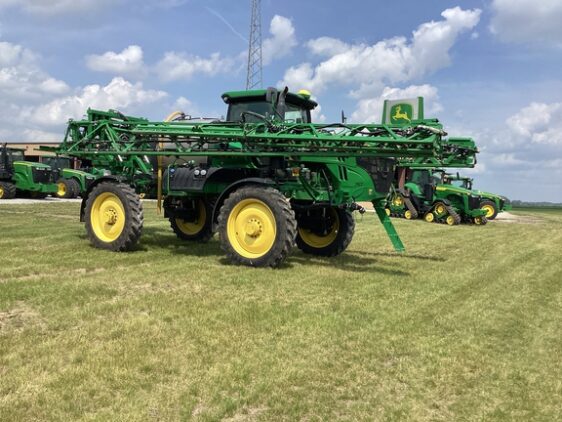 2019 John Deere R4038 - Image 8