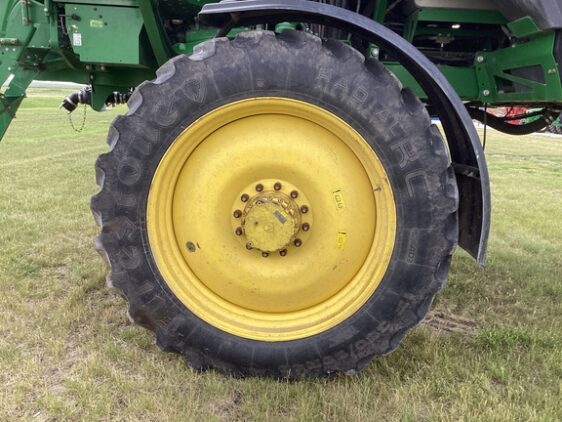 2019 John Deere R4038 - Image 40