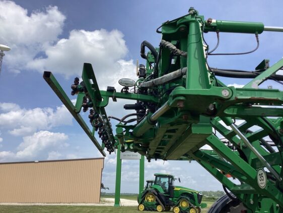 2019 John Deere R4038 - Image 4