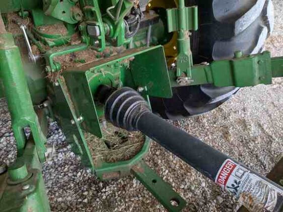 2015 John Deere 5085E - Image 8