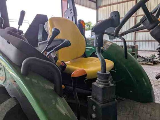 2015 John Deere 5085E - Image 22