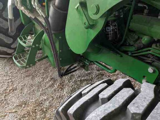 2015 John Deere 5085E - Image 16