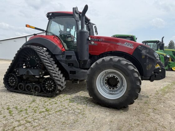 2024 Case IH Magnum 380 AFS Row - Image 3