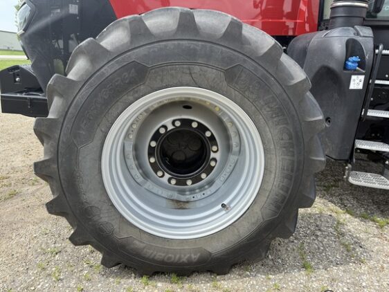 2024 Case IH Magnum 380 AFS Row - Image 10
