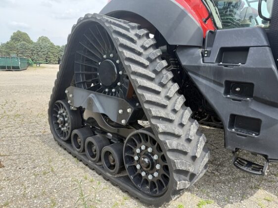 2024 Case IH Magnum 380 AFS Row - Image 14