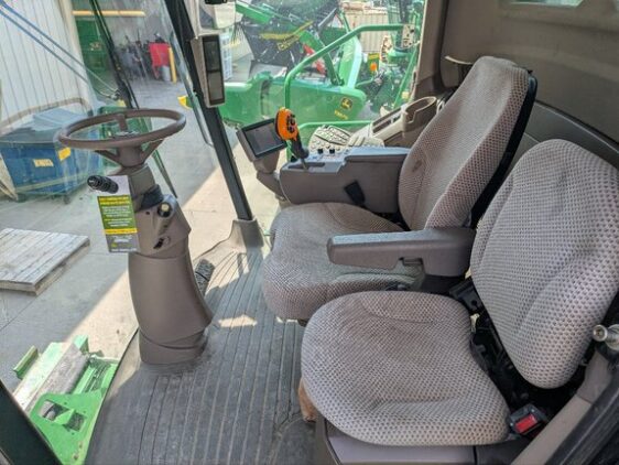 2016 John Deere S680 - Image 20
