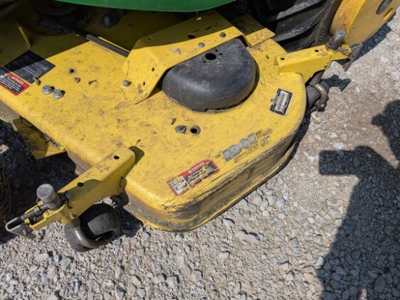 2014 John Deere X750 - Image 9