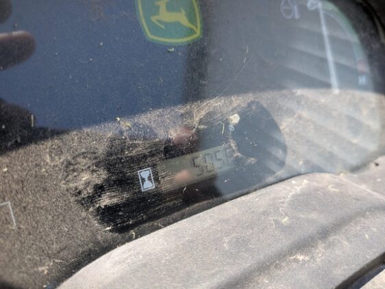 2014 John Deere X750 - Image 14