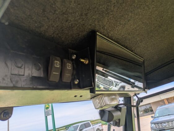 2015 John Deere 1025R - Image 17