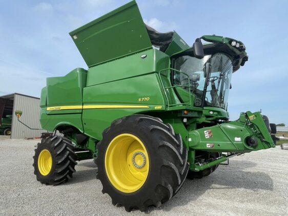2024 John Deere S770