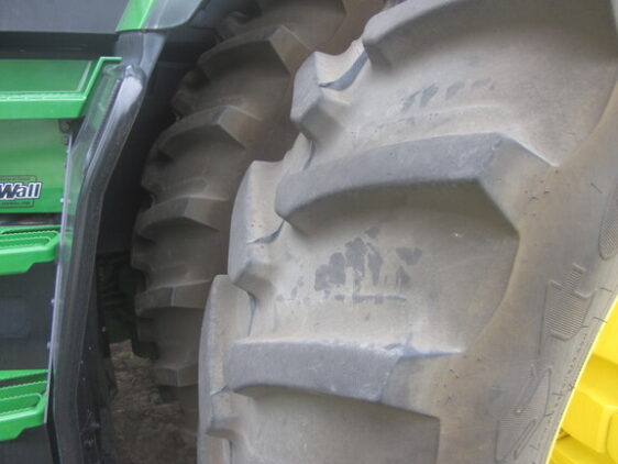 2024 John Deere 8R 410 - Image 22