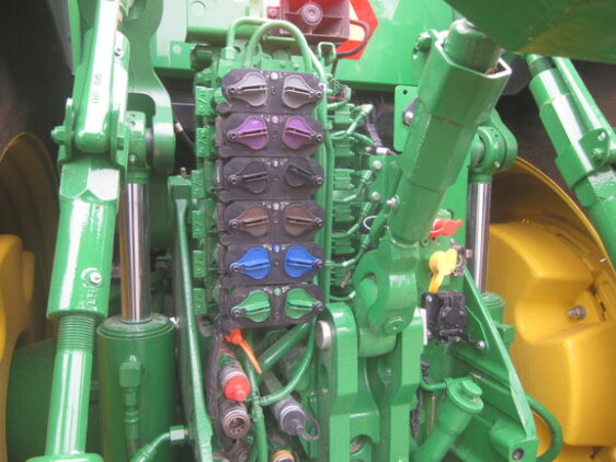 2024 John Deere 8R 410 - Image 32