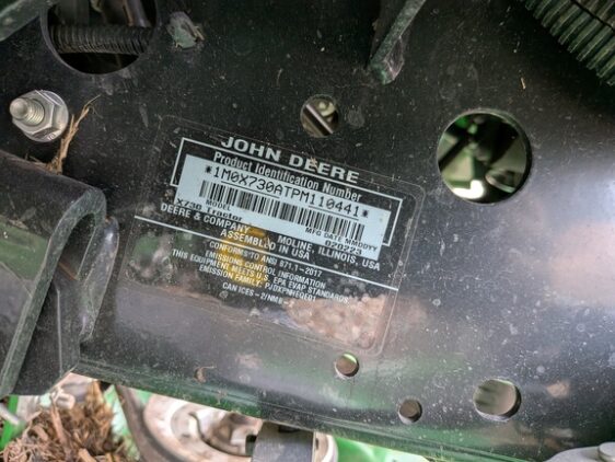 2023 John Deere X730 - Image 11