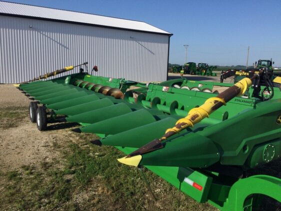 2023 John Deere C12R
