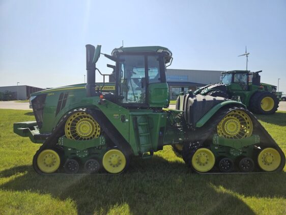 2023 John Deere 9RX 590 - Image 2